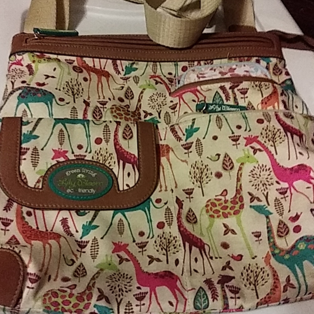 Lily bloom crossbody handbag (make me an offer)